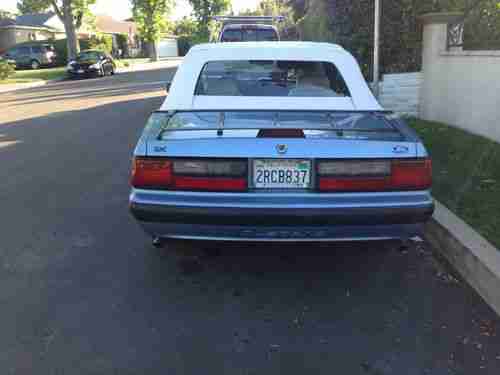 1990 Ford Mustang LX Convertible 2-Door 5.0L, image 2