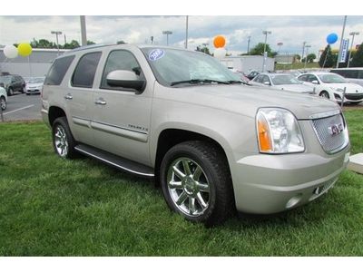 Denali 6.2l leather seats, traction control - nav