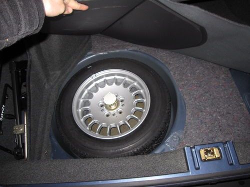 1986 BMW 535i Base Sedan 4-Door 3.5L   MINT!!! COLLECTOR CAR!!, image 15