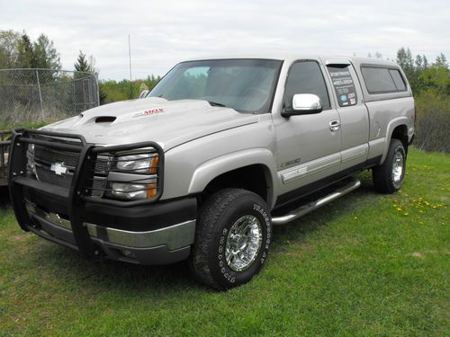 Chevrolet silverado 2500hd ls 2005 4x4 chevy 3/4 ton pickup