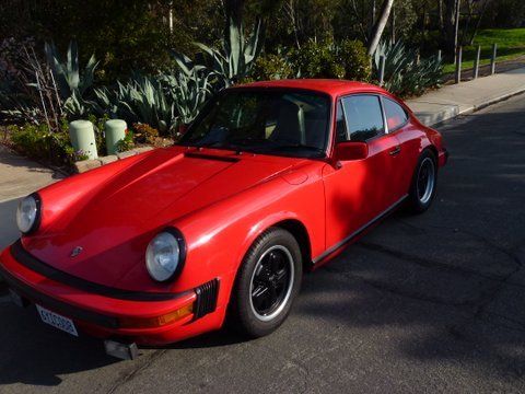1977 Porsche 911S, image 2