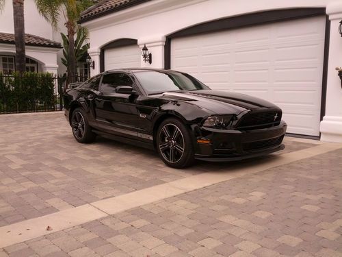 2013 ford mustang gt premium coupe 2-door 5.0l