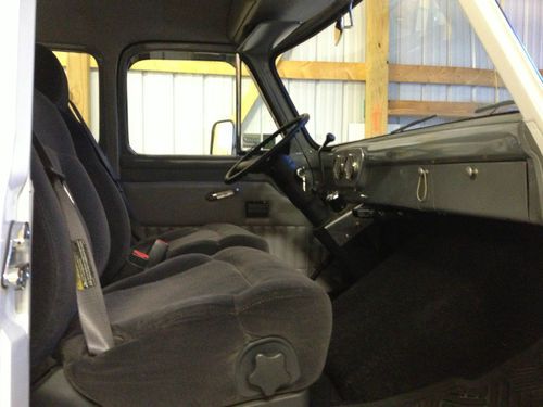 1955 Ford C600 cab over, image 4