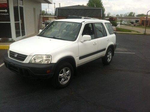 1999 honda cr-v no reserve!