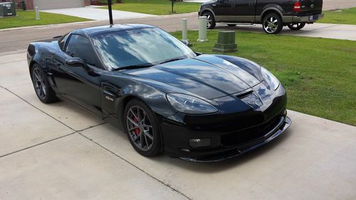 Black 2007 z06, fully built na lsx454 with 2000 miles on new motor.  700+ hp