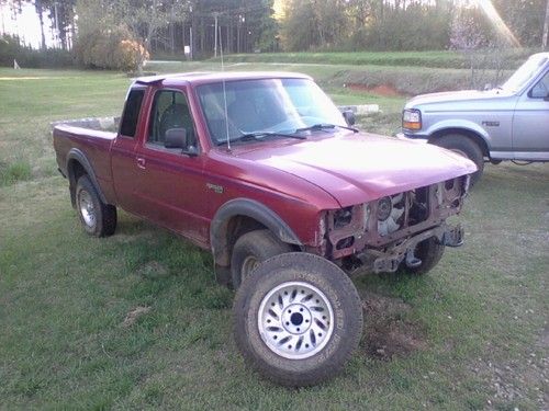 1998 frod ranger xlt extended cab 4x4 damaged front end for parts or repair