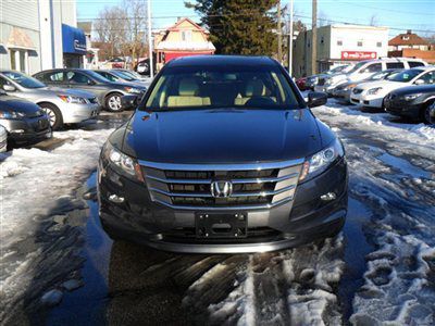 2010 accord crosstour ex-l 4wd,leather,moonroof,heated seats, we ship!!