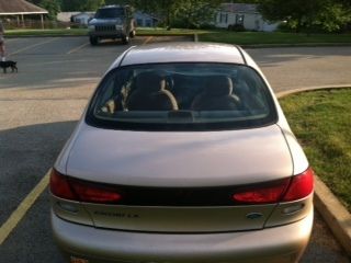 1997 Ford Escort LX Sedan 4-Door 2.0L, image 3