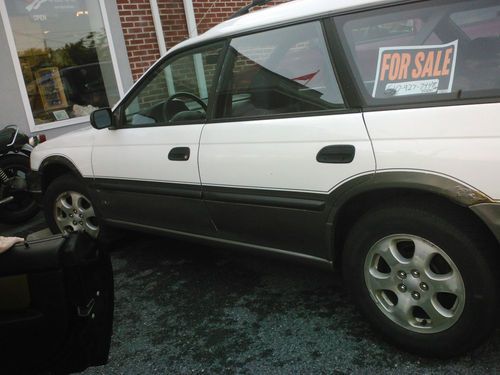 1998 subaru legacy outback wagon 4-door 2.5l