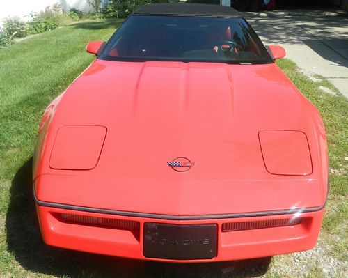 Red 1990 chevrolet corvette convertible 2-door 5.7l