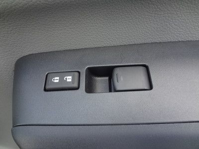 S New 4.0L CD Rear Wheel Drive Power Steering 4-Wheel Disc Brakes Steel Wheels, image 17