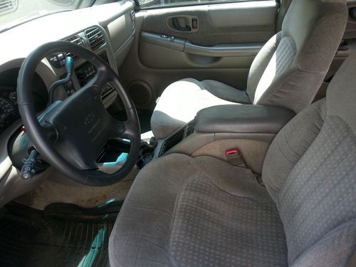1998 Chevrolet Blazer LS Sport Utility 4-Door 4.3L NO RESERVE!!!!, image 6