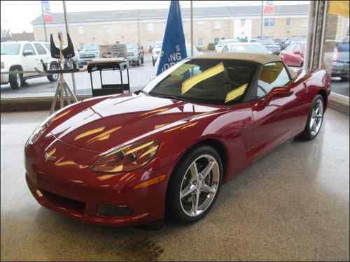 2013 chevrolet corvette convertible 6.2l crystal red over cashmere $9k off msrp!