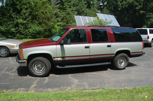 1999 Chevrolet Suburban C2500 36K miles no rust ever, US $8,750.00, image 3