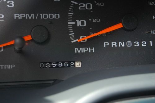 1999 Chevrolet Suburban C2500 36K miles no rust ever, US $8,750.00, image 10