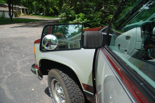 1999 Chevrolet Suburban C2500 36K miles no rust ever, US $8,750.00, image 11