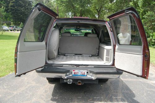 1999 Chevrolet Suburban C2500 36K miles no rust ever, US $8,750.00, image 14