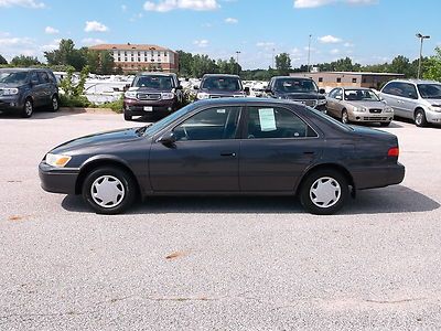 2000 218k dealer trade absolute sale $1.00 no reserve look!