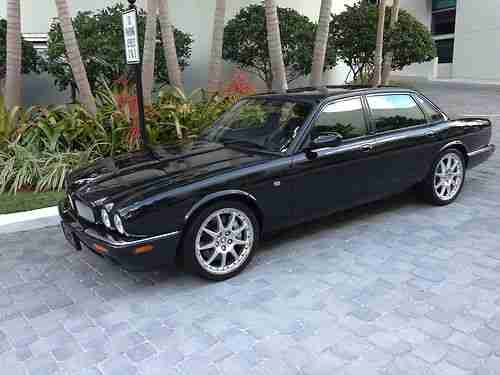 2002 Jaguar XJR-100 Limited Edition , 500 of these vehicles were made WORLDWIDE, image 2