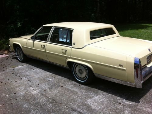 1987 fleetwood brougham cadillac