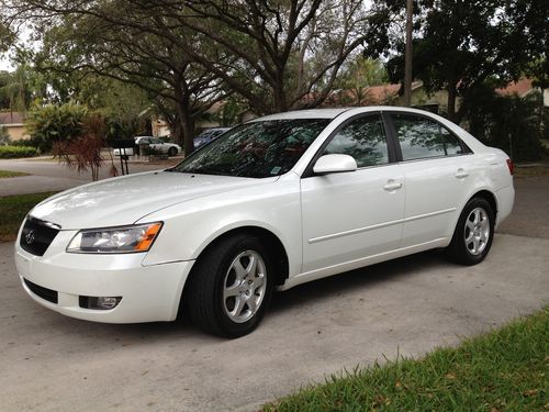 2007 hyundai sonata se sedan 4-door 3.3l