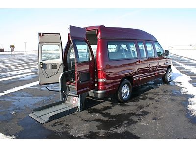 2003 ford econline wheelchair accessible van