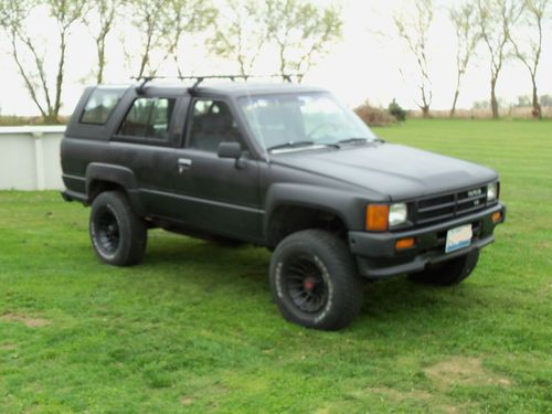 1987 toyota 4runner dlx sport utility 2-door 2.4l