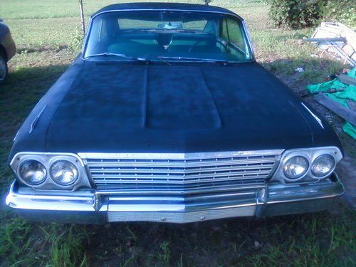 62 chevy impala 2 dr htp needs restoring but runs and drivable
