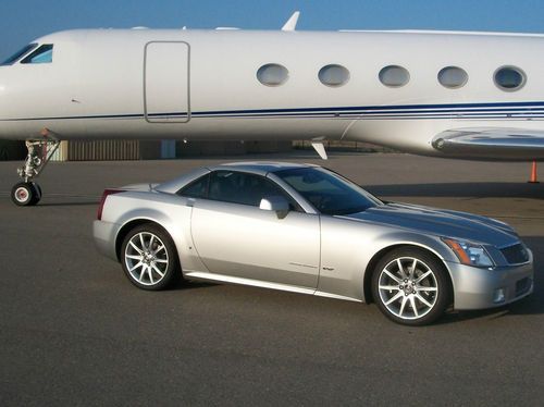 2007 cadillac xlr v, supercharged 22,000 mi 0ne of only 410 california car