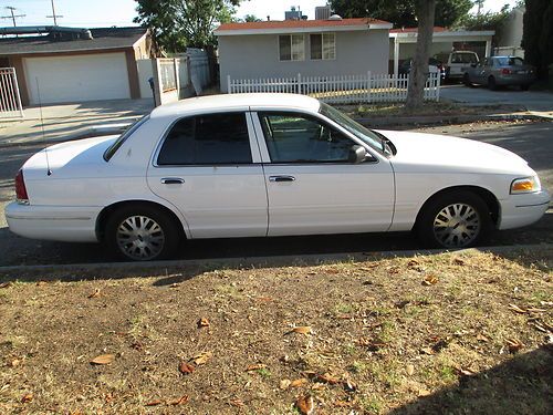 2005 ford crown victoria lx