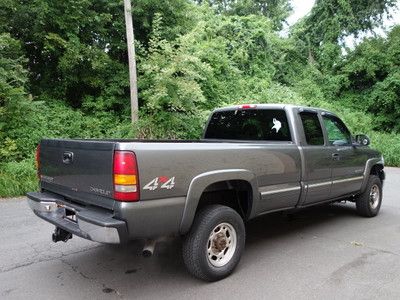CHEVROLET SILVERADO 2500HD 4X4 5-SPEED MANUAL 65K FREE AUTOCHECK NO RESERVE, image 6
