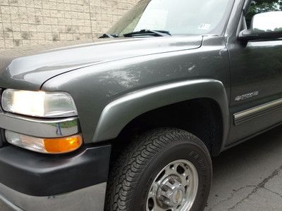 CHEVROLET SILVERADO 2500HD 4X4 5-SPEED MANUAL 65K FREE AUTOCHECK NO RESERVE, image 11