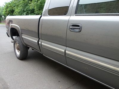 CHEVROLET SILVERADO 2500HD 4X4 5-SPEED MANUAL 65K FREE AUTOCHECK NO RESERVE, image 26