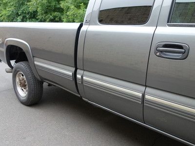 CHEVROLET SILVERADO 2500HD 4X4 5-SPEED MANUAL 65K FREE AUTOCHECK NO RESERVE, image 27