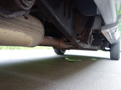 CHEVROLET SILVERADO 2500HD 4X4 5-SPEED MANUAL 65K FREE AUTOCHECK NO RESERVE, image 46