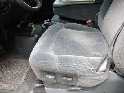 CHEVROLET SILVERADO 2500HD 4X4 5-SPEED MANUAL 65K FREE AUTOCHECK NO RESERVE, image 50