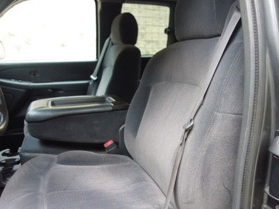 CHEVROLET SILVERADO 2500HD 4X4 5-SPEED MANUAL 65K FREE AUTOCHECK NO RESERVE, image 51