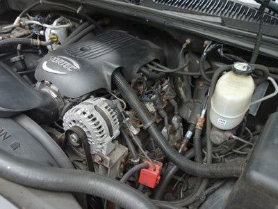 CHEVROLET SILVERADO 2500HD 4X4 5-SPEED MANUAL 65K FREE AUTOCHECK NO RESERVE, image 73