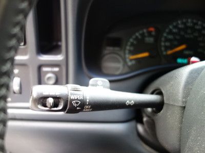 CHEVROLET SILVERADO 2500HD 4X4 5-SPEED MANUAL 65K FREE AUTOCHECK NO RESERVE, image 86