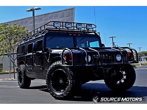 H1 turbo diesel 20" wheels, leather, momo, brushguard, gobi roof rack matte blk