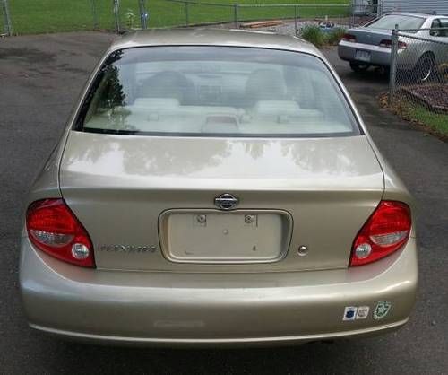 2001 Nissan Maxima GLE Sedan 4-Door 3.0L, US $5,000.00, image 2