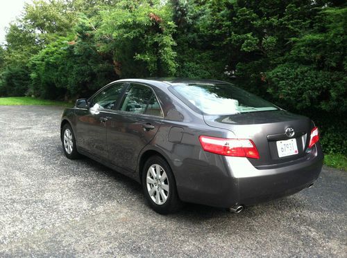 2007 toyota camry xle sedan 4-door 3.5l