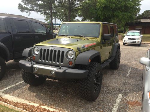 2010 jeep wrangler unlimited mountain sport utility 4-door 3.8l