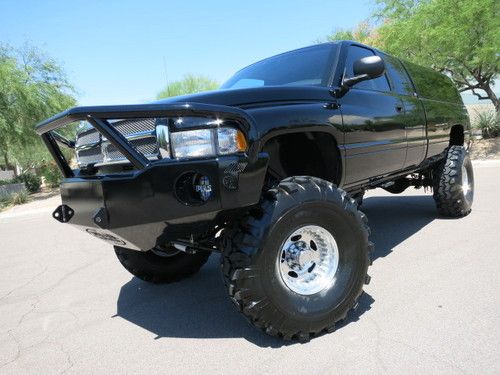 Only 4k orig miles 7" lift 42" tires big stereo show truck rare 2000 97 98 01