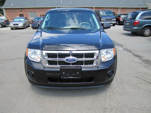 FORD ESCAPE SPORT UTILITY 4 DOOR SUV!!! ONE OWNER!!! 4 CYLINDER GAS SAVER!!!, image 2