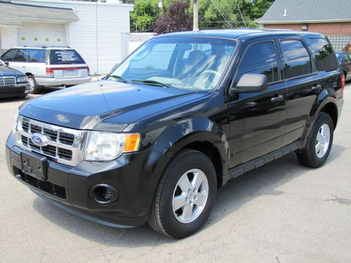 FORD ESCAPE SPORT UTILITY 4 DOOR SUV!!! ONE OWNER!!! 4 CYLINDER GAS SAVER!!!, image 3