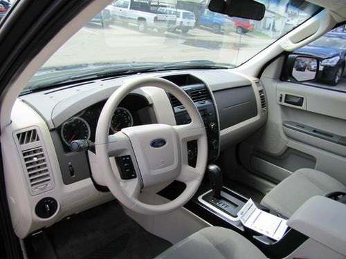 FORD ESCAPE SPORT UTILITY 4 DOOR SUV!!! ONE OWNER!!! 4 CYLINDER GAS SAVER!!!, image 16