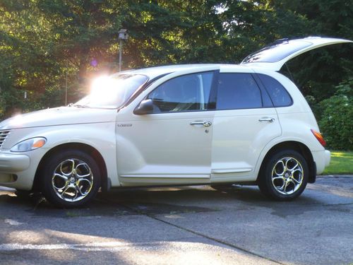 2005 chrysler pt cruiser touring wagon 4-door 2.4l