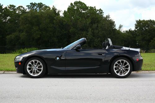 2005 bmw z4 2.5i convertible 2-door 2.5l black low miles sports car low reserve!