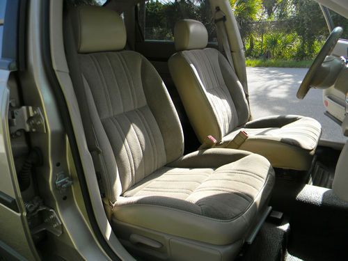 2005 Chevrolet Impala Base Sedan 4-Door 3.8L, image 22